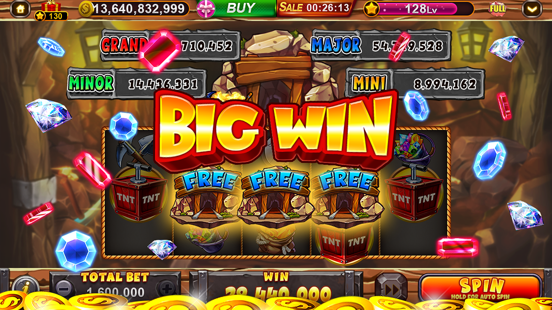 Màn hình chính ứng dụng Slotoro với hàng trăm trò chơi slot đa dạng